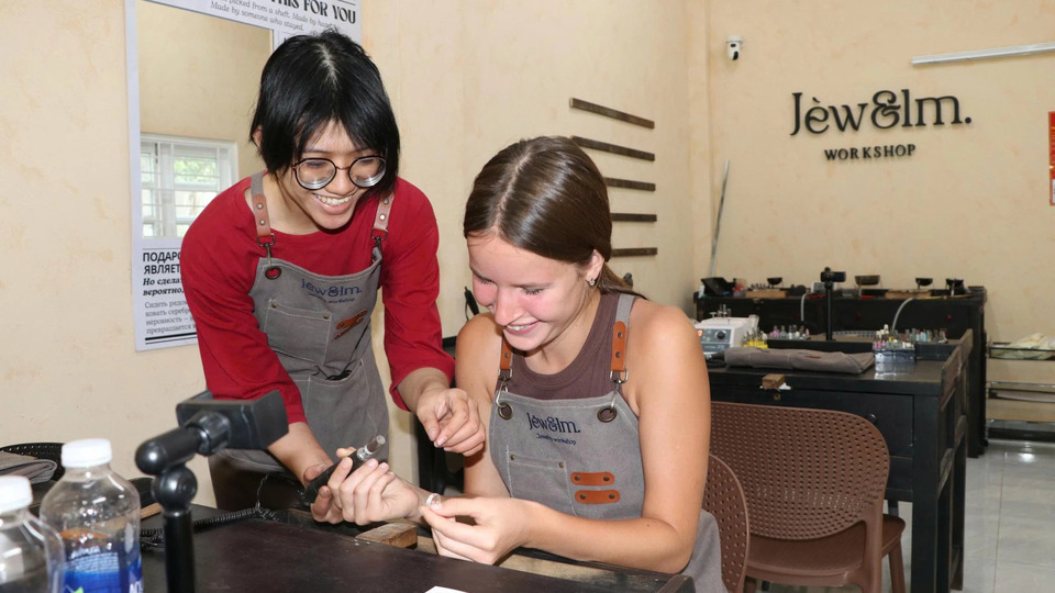 Workshop làm nhẫn bạc tại Nha Trang: Trải nghiệm đáng thử